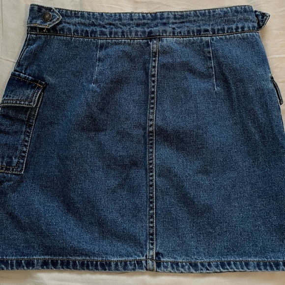 Forever 21 Denim Skirt - Picture 2 of 3